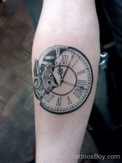 Clock Tattoo Design On Arm-TB12031