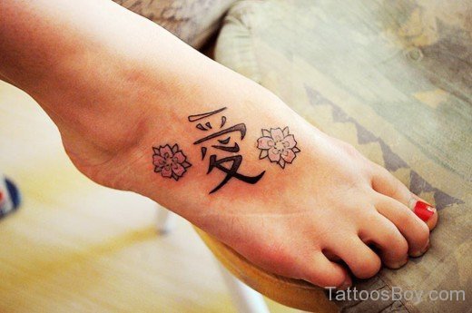 Chinese Love Word Tattoo On Foot-TB12082