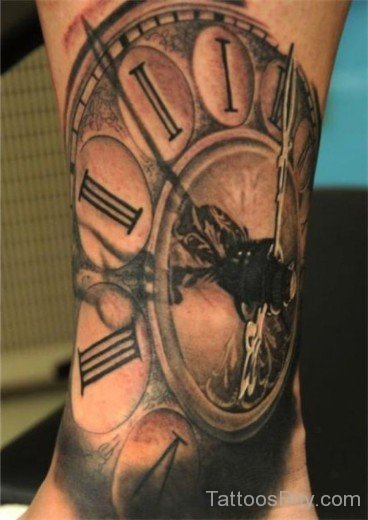 Elegant Clock Tattoo Design