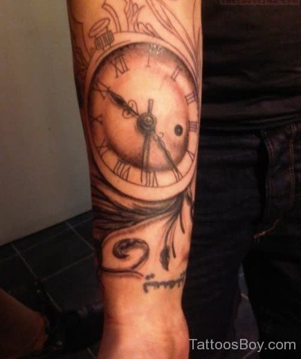 Clock Tattoo On Wrist-Tb12089