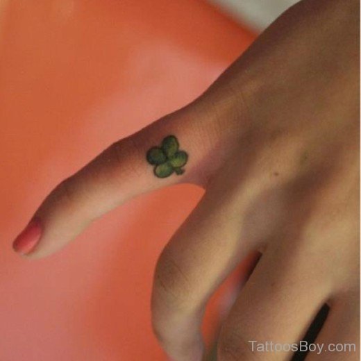 Clover Tattoo Design On Finger-TB12091