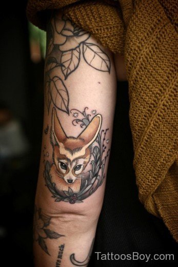 Cute Fox Tattoo On shoulder-TB12038