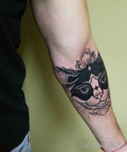 Elegant Cat Tattoo  Design-TB12090