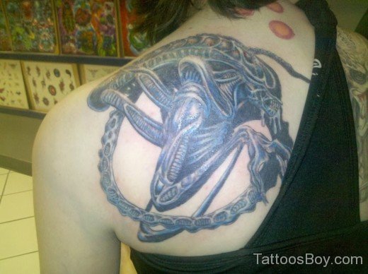 Fantastic Alien Tattoo On Back 1-TB143