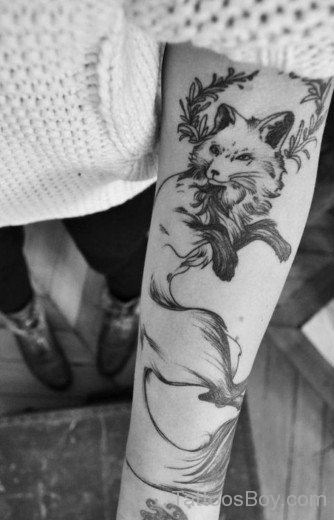 Fox Tattoo Design On Arm-TB12072