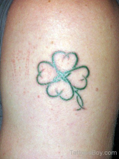 Outline Clover Tattoo Design-TB12150