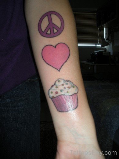 Peace Love And Cupcakes Tattoo-Tb1247