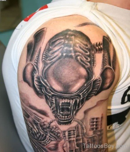 Scary Alien Tattoo Design on Shoulde-TB138