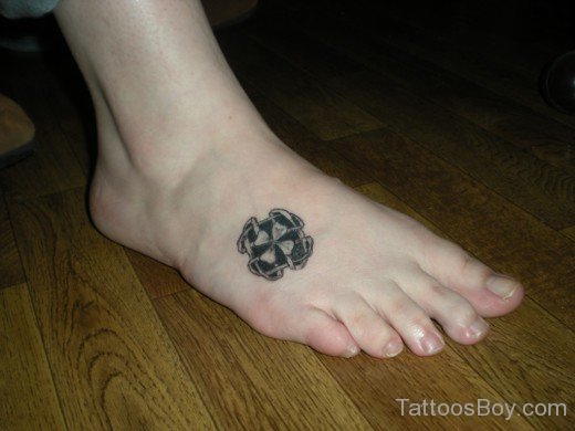 Shamrock Tattoo On Foot-TB12161