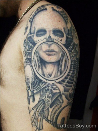 Terrifying  Alien Tattoo On Shoulder-TB152