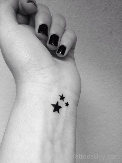 Black Star Tattoo On Wrist-Tb110