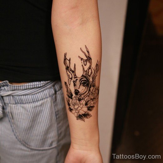 Deer Tattoo On Wrist-TB116