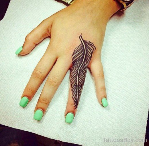 Fantastic Feather Tattoo-AWl1038