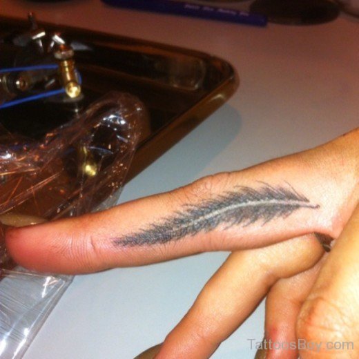 Feather Tattoo On  Finger-AWl1046