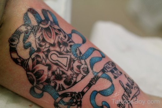 LOck Tattoo-TB1125