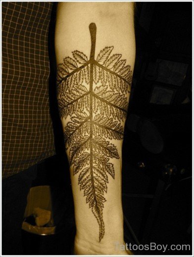 Nice Leaf Tattoo Design