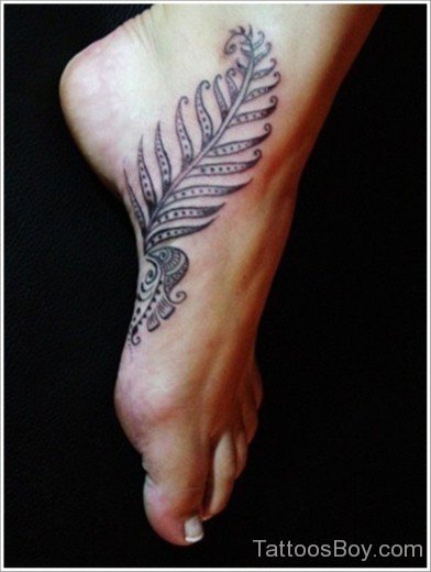 Leaf Tattoo On Foot-Tb165
