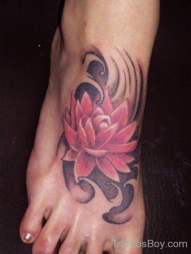 Amazing Lotus Tattoo On Foot 2-TB1080