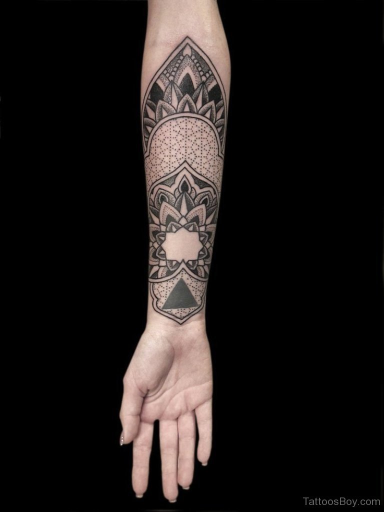 Mandala Flower Tattoo | Mandala flower tattoos, Mandala wrist tattoo,  Flower tattoo shoulder
