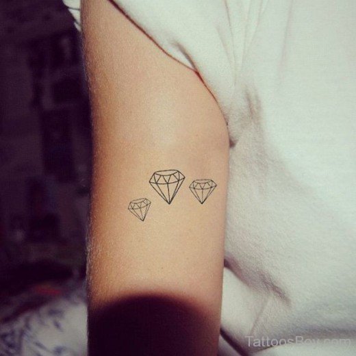 Three Diamond Minimal Tattoo-TB1141