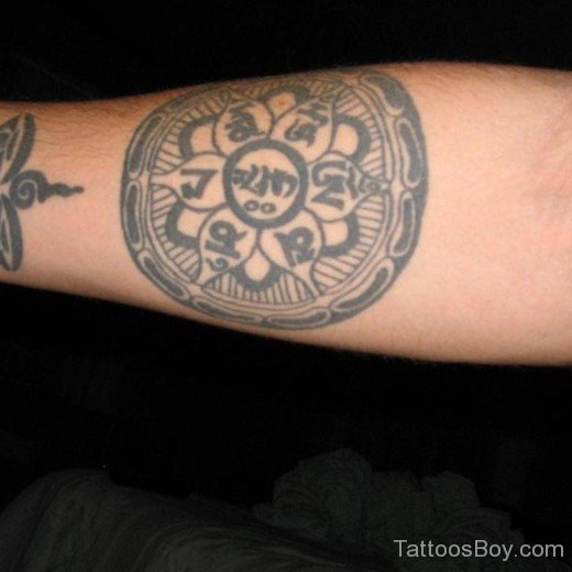 Tibetan Tattoo On Hand-TB136