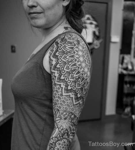 Wonderful Mandala Tattoo On Full Sleeve-TB161