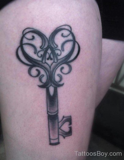 Beautiful Key Tattoo On Thigh-TB1010