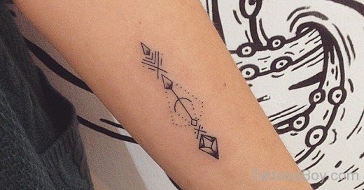 Arrow Tattoo On Arm 