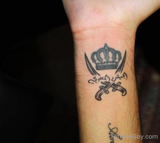 Attractive Crown Tattoo On Wrist-TB1401