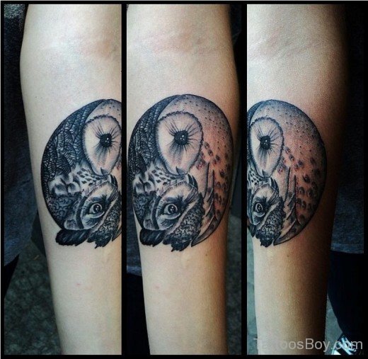 Awesome Black Ink Yin Yang Tattoo-TB1210