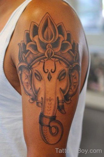 Awesome Ganesha Tattoo On Shoulder-TB1011