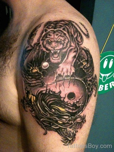Awesome Shoulder Tattoo-Tb107