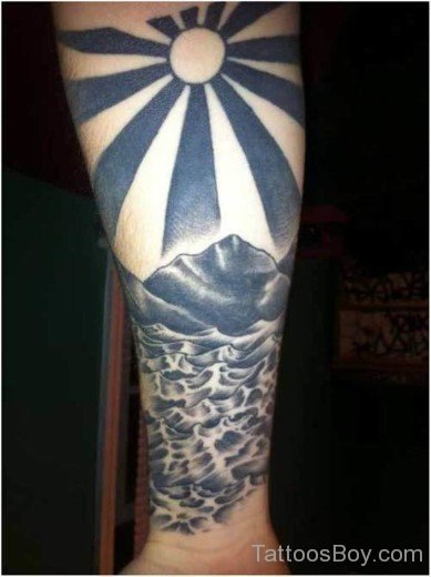 Best Sun Tattoo Design