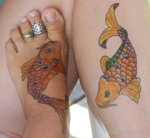 Fish Tattoo On Foot-TB1073
