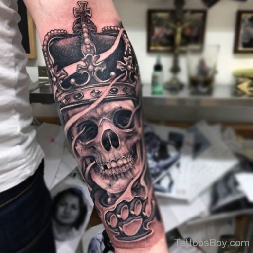 Grey Skull And Crown Tattoo-TB1104