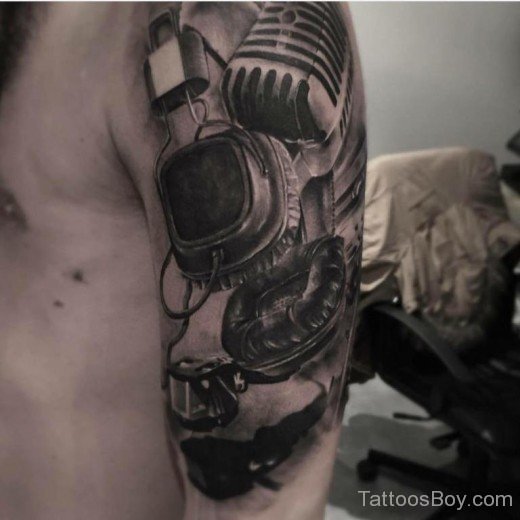 Headphones Tattoo On Shoulder-TB1049