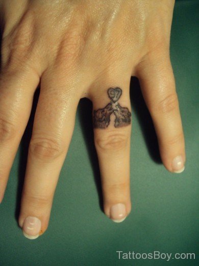Male  Ring Tattoo-TB134