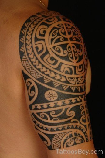 Fantastic Maori Tribal Tattoo