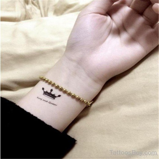 Nice Crown Tattoo On Wrist-TB1444