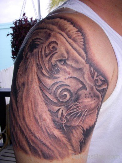 Nice Lion Head Tattoo