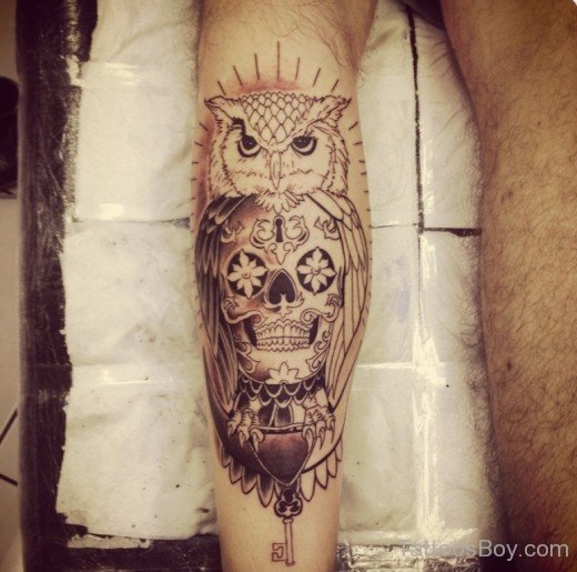 Owl And Skull Tattoo Desing On Leg-TB12110