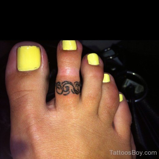 Ring Tattoo On Toe