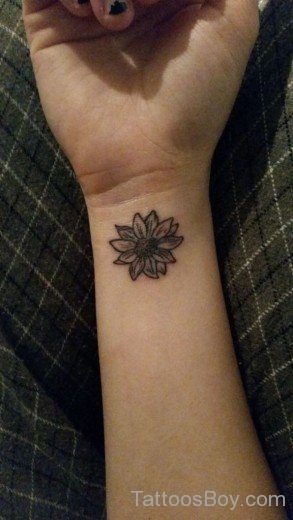 Small And Simple Sun Flower Tattoo-TB1265