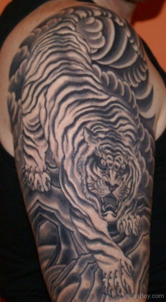 White Tiger Tattoo Design On Shoulder | Tattoo Designs, Tattoo Pictures